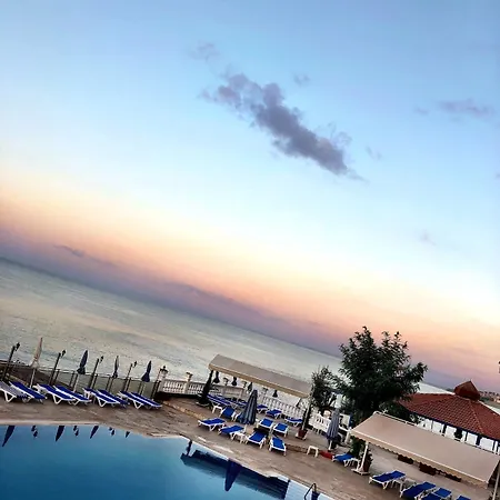 Hotel Family 4*