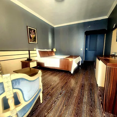 Hotell Family