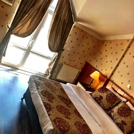 Family Hotel